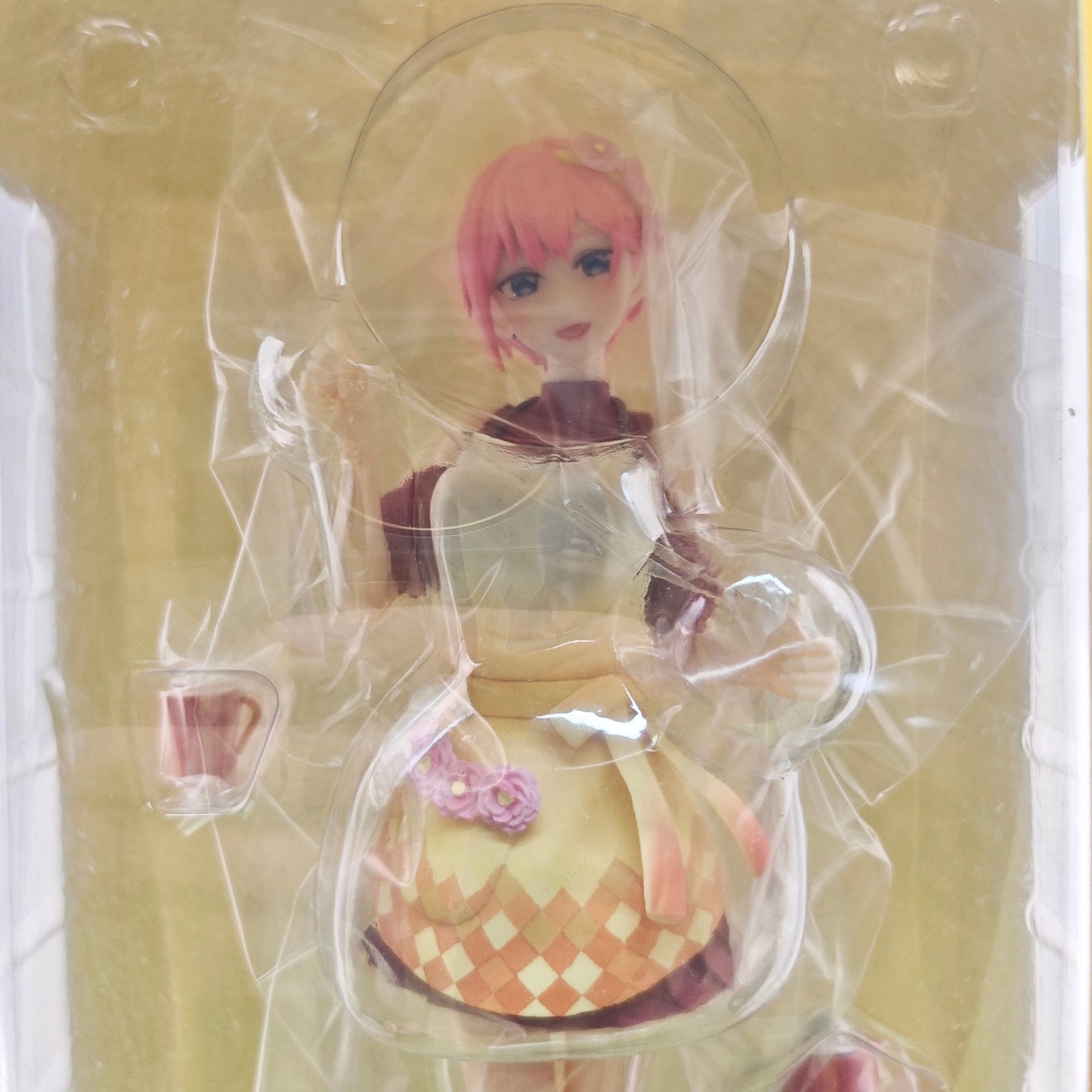 The Quintessential Quintuplets Ichiban Kuji A Prize Ichika Nakano Flower Apron Figure