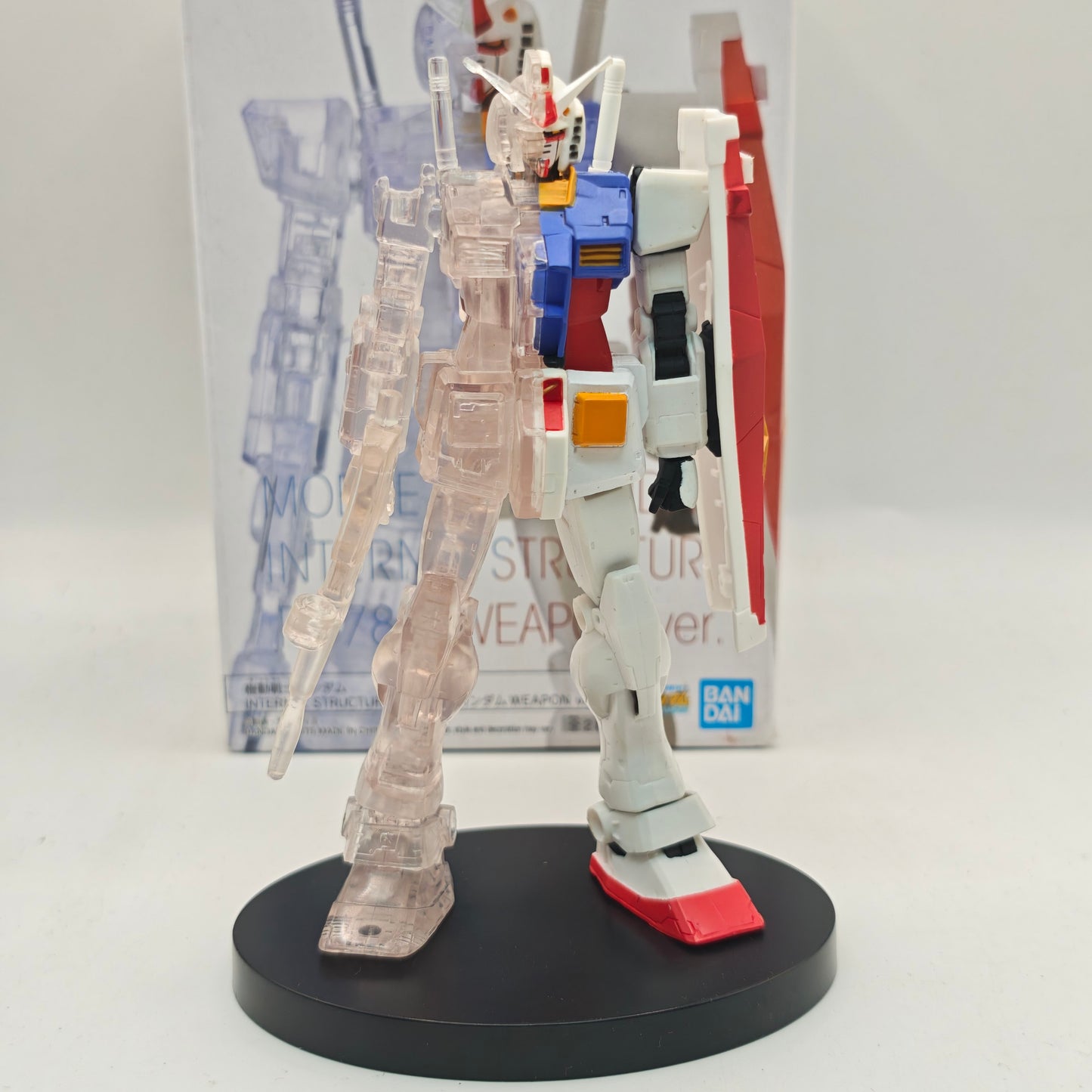 Mobile Suit Gundam INTERNAL STRUCTURE RX-78-2 Gundam WEAPON ver. Figure